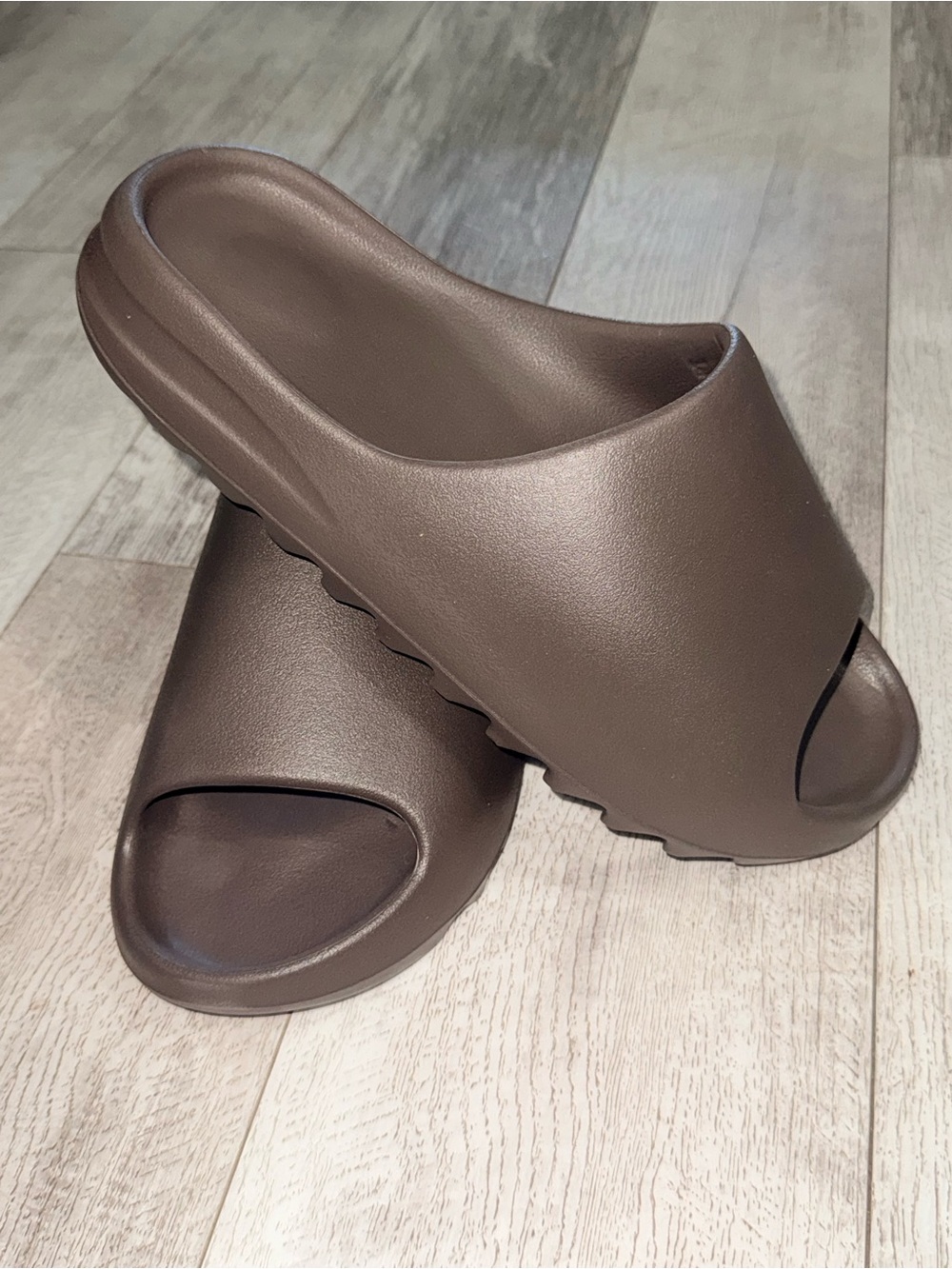 YZY Yeezy YS-01 Chocolate Brown Slides Size 14 New in Box